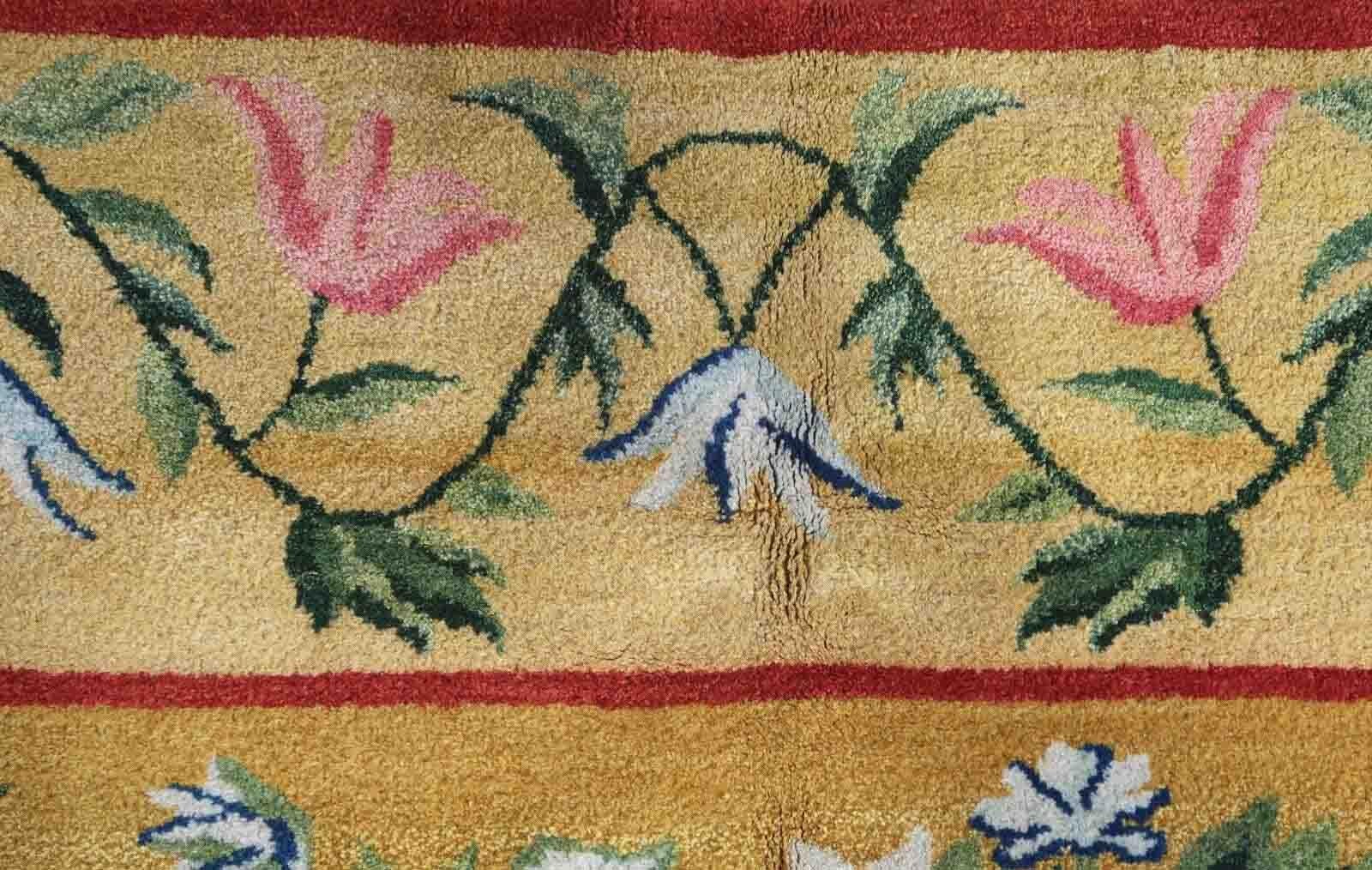 Handmade Vintage Romanian Bessarabian Rug, 1950s, 1P105 In Good Condition For Sale In Bordeaux, FR