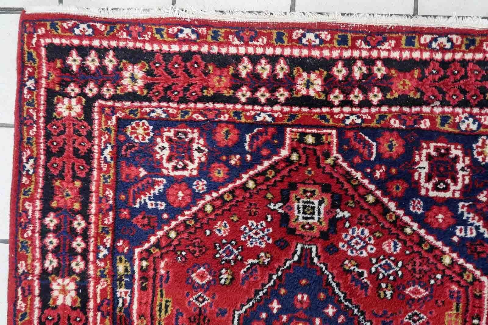 Handgefertigter Vintage-Teppich im Shiraz-Stil, 1970er Jahre, 1C1018 im Zustand „Gut“ im Angebot in Bordeaux, FR