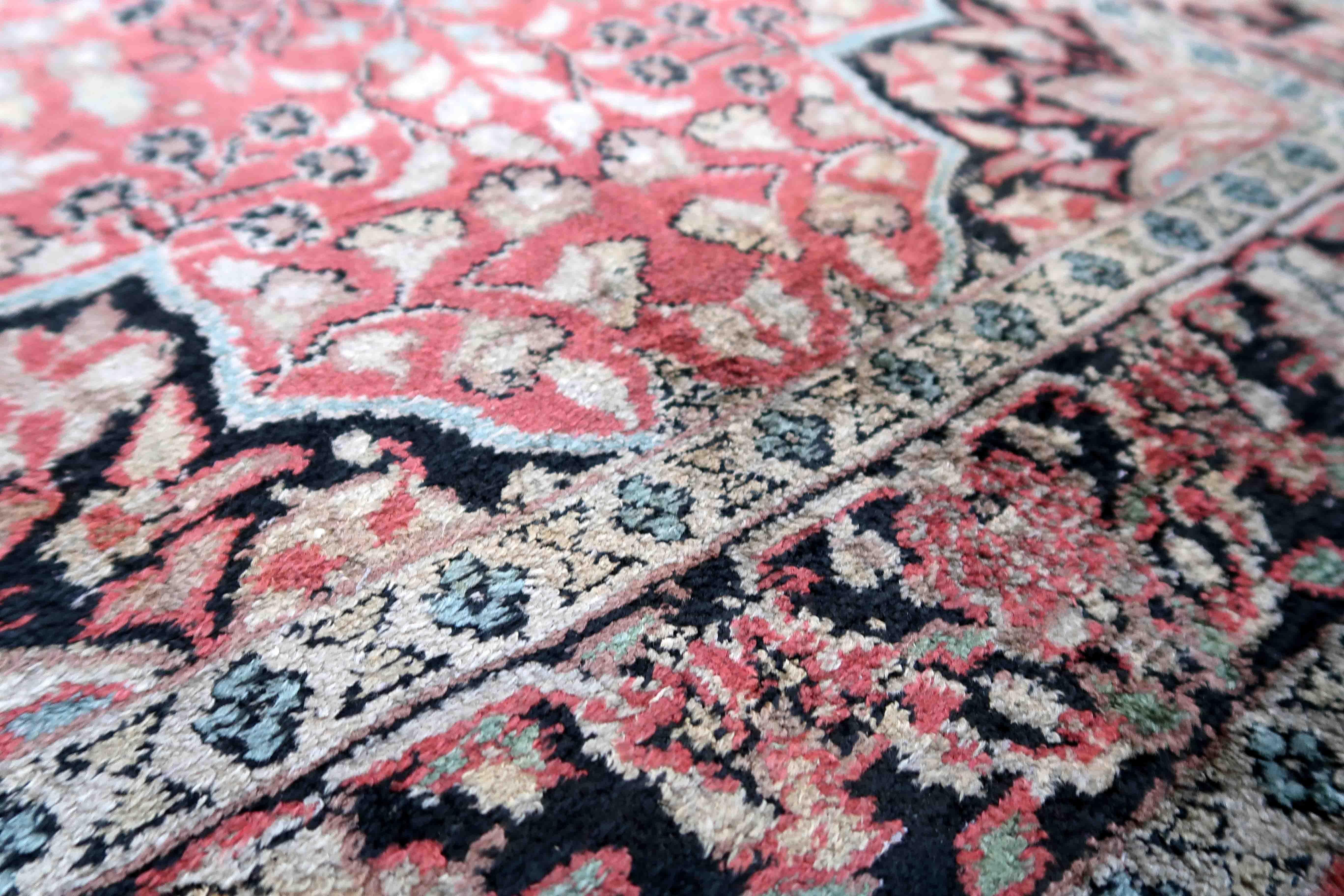Handgefertigter Vintage-Tabriz-Kaschmir-Teppich, 1960er Jahre, 1C932 (Indisch) im Angebot