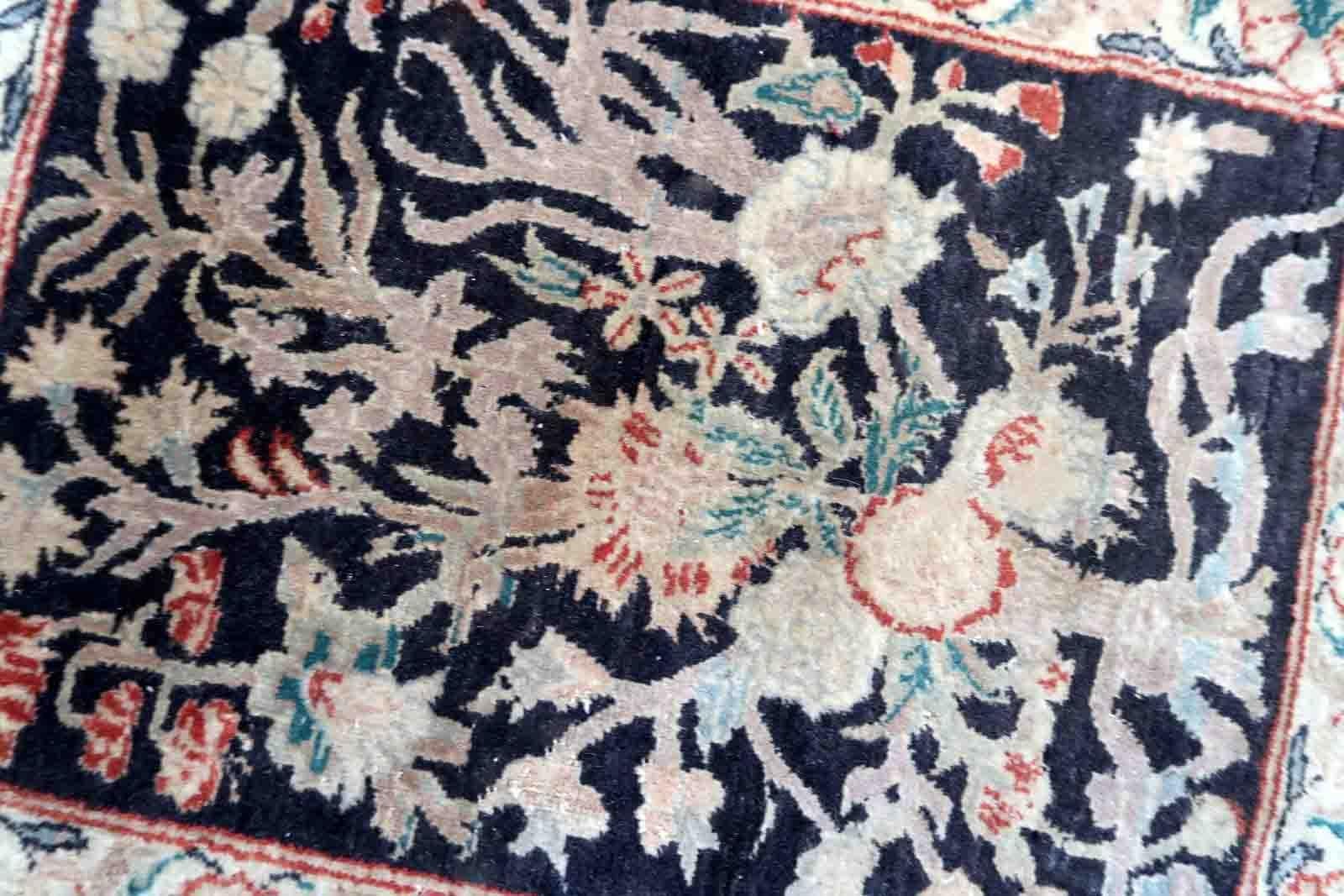 Handgefertigter Vintage-Teppich im Täbris-Stil, 1970er Jahre, 1c971 im Zustand „Gut“ im Angebot in Bordeaux, FR