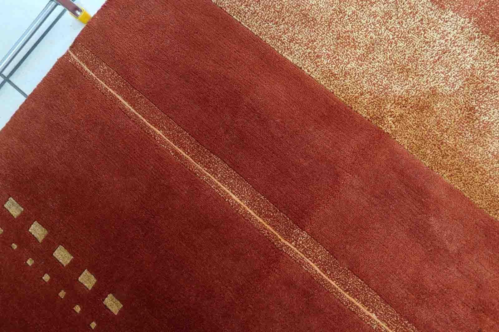 Handgefertigter tibetischer Khaden-Teppich, 1970er Jahre, 1C1015 im Angebot 1