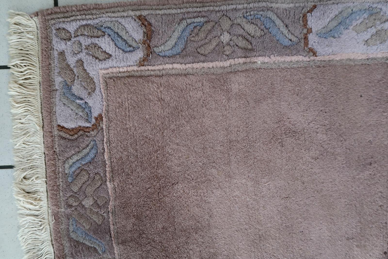 Handgefertigter tibetisch-khadenischer Vintage-Teppich, 1970er Jahre, 1C815 im Zustand „Gut“ im Angebot in Bordeaux, FR