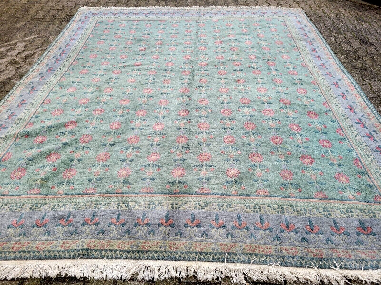 Tapis tibétain Khaden vintage fait main 9.9' x 11.8' 1970 - 2K37 en vente 5