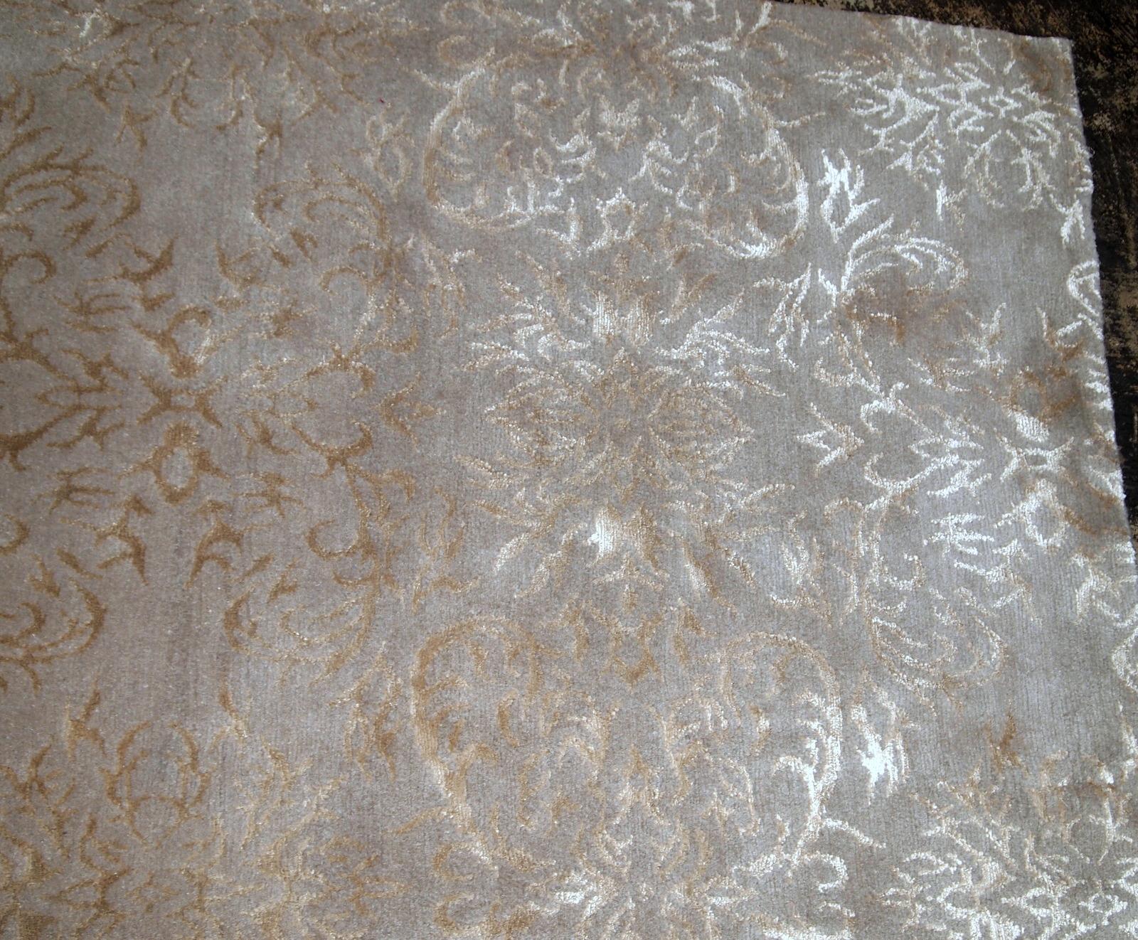 Handmade Vintage Tibetan Modern Runner with Silk, 1980s, 1B770 3