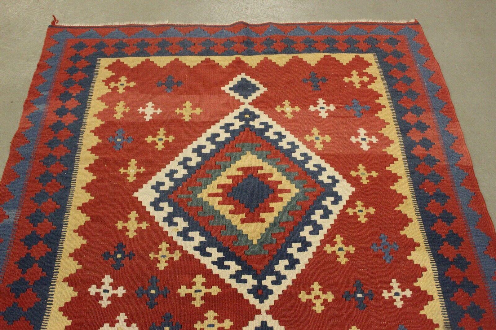Handmade Vintage Turkish Anatolian Kilim Rug 4.4' x 6.7' 1970s - 1K26 In Good Condition For Sale In Bordeaux, FR
