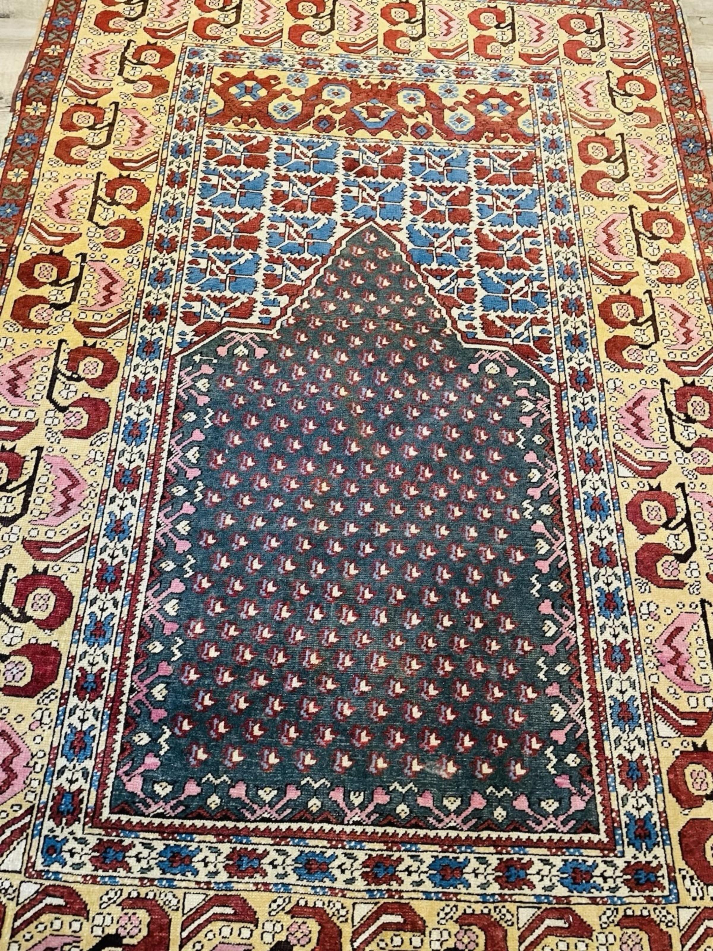 Tappeto di preghiera anatolico turco d'epoca fatto a mano 4,2' x 6,3', anni '40 - 1N105 in vendita 3