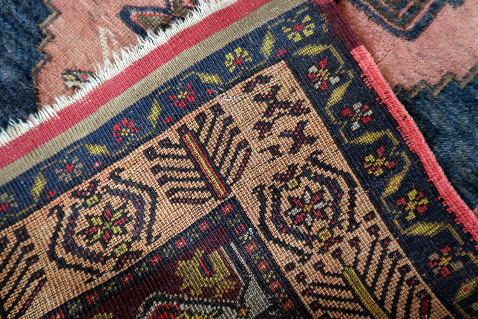 Handgefertigter türkischer anatolischer Vintage-Teppich 3.7' x 5.6', 1970er Jahre - 1C1098 im Angebot 5