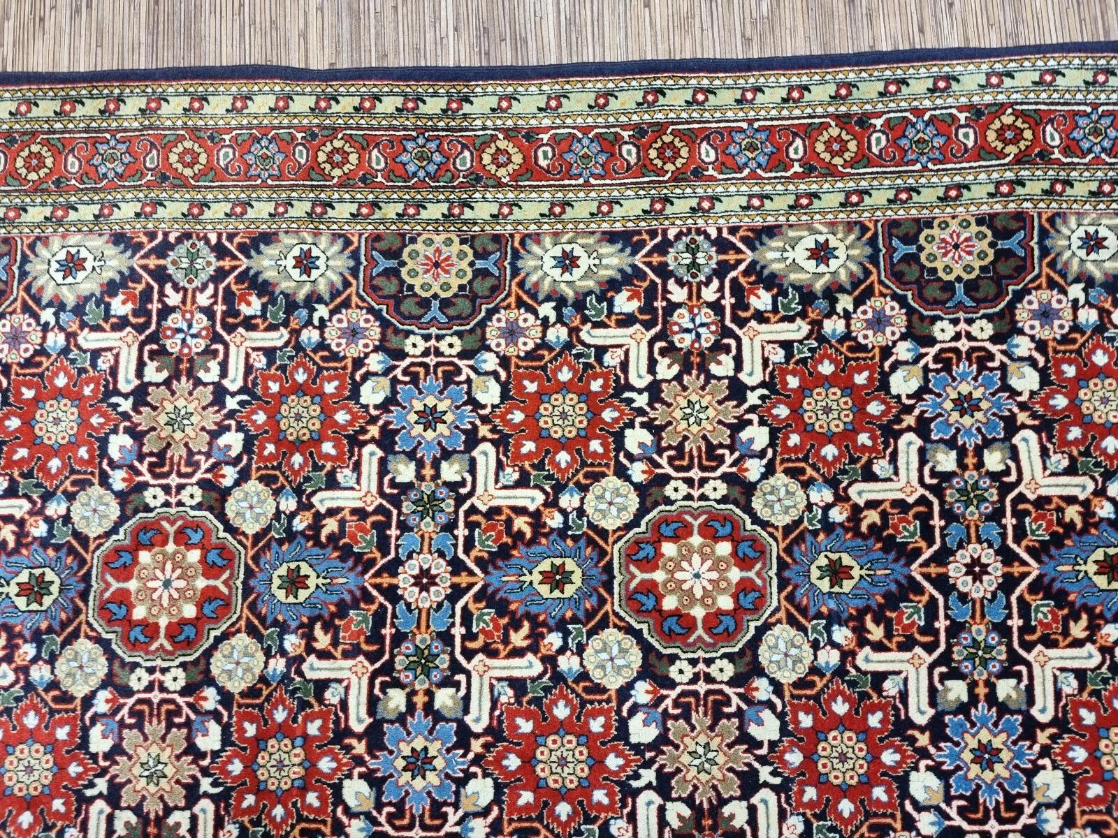 Handmade Vintage Turkish Hereke Rug 6.7' x 10.1' 1980s - 1D193 For Sale 5