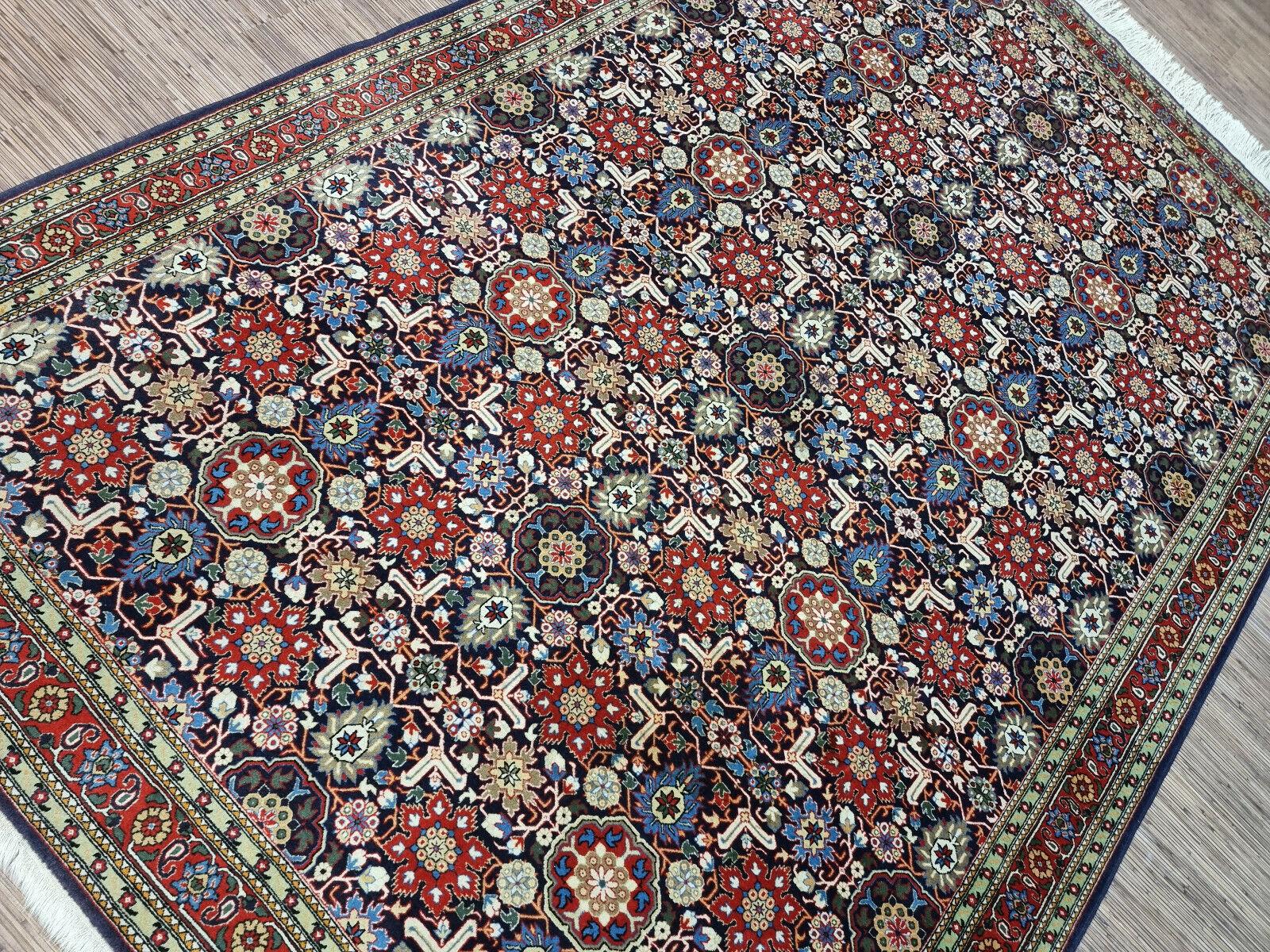 Handmade Vintage Turkish Hereke Rug 6.7' x 10.1' 1980s - 1D193 For Sale 6