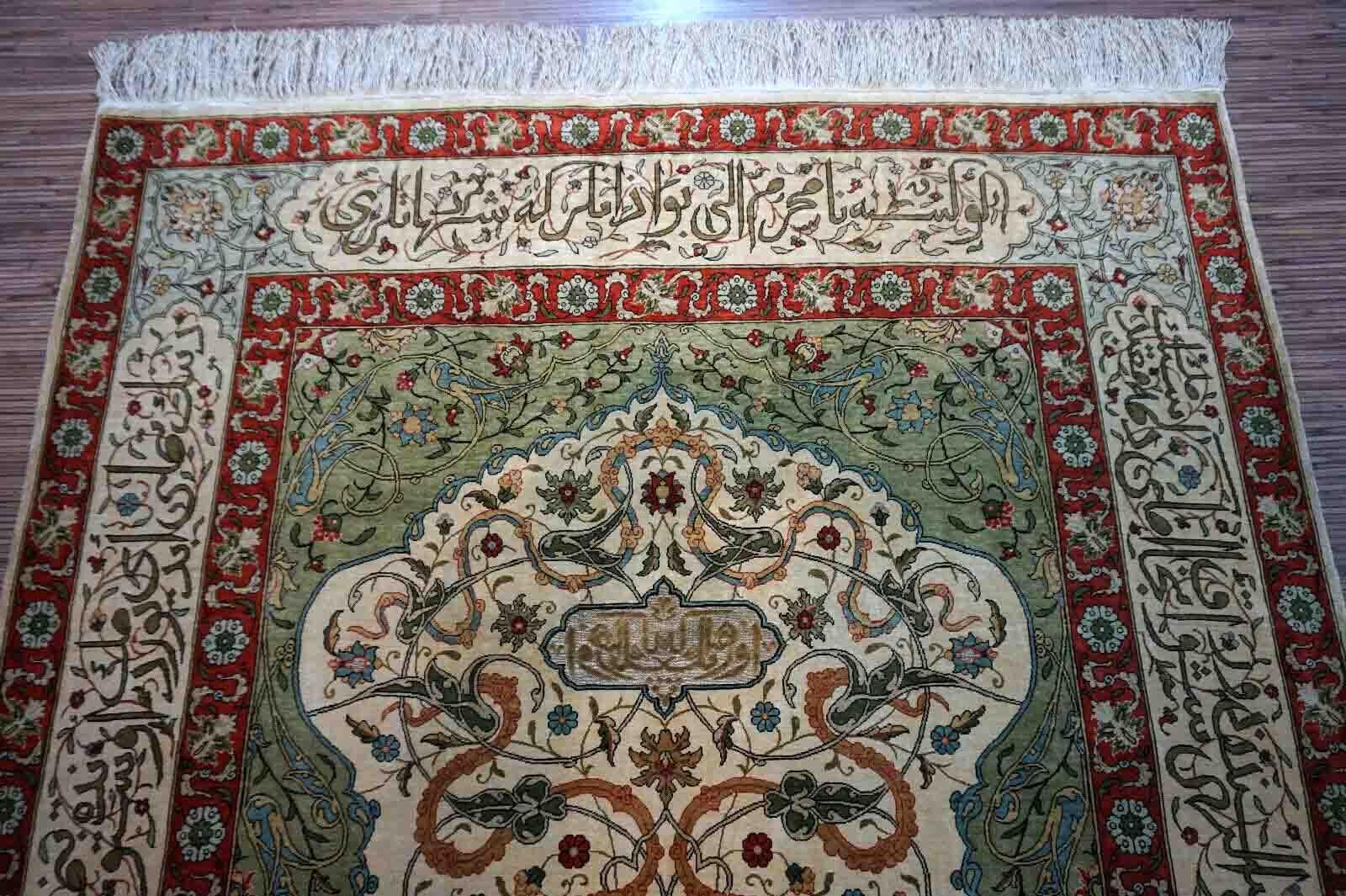 Handgefertigter türkischer Hereke-Seiden-Gebetteppich im Vintage-Stil, 1950er Jahre, 1D16 im Angebot 2