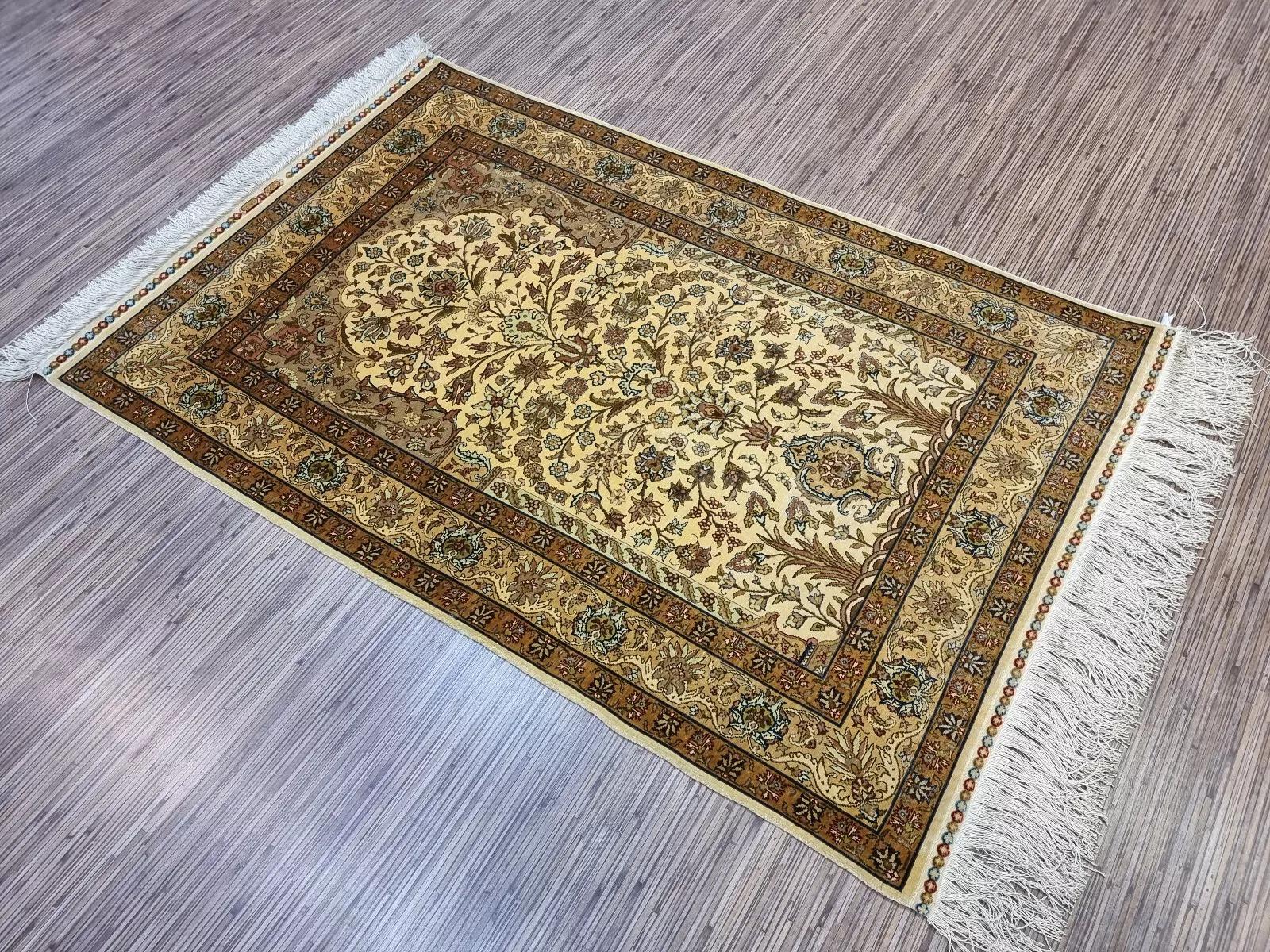 Handmade Vintage Turkish Hereke Silk Prayer Rug 3' x 4.3', 1970s - 1D126 6