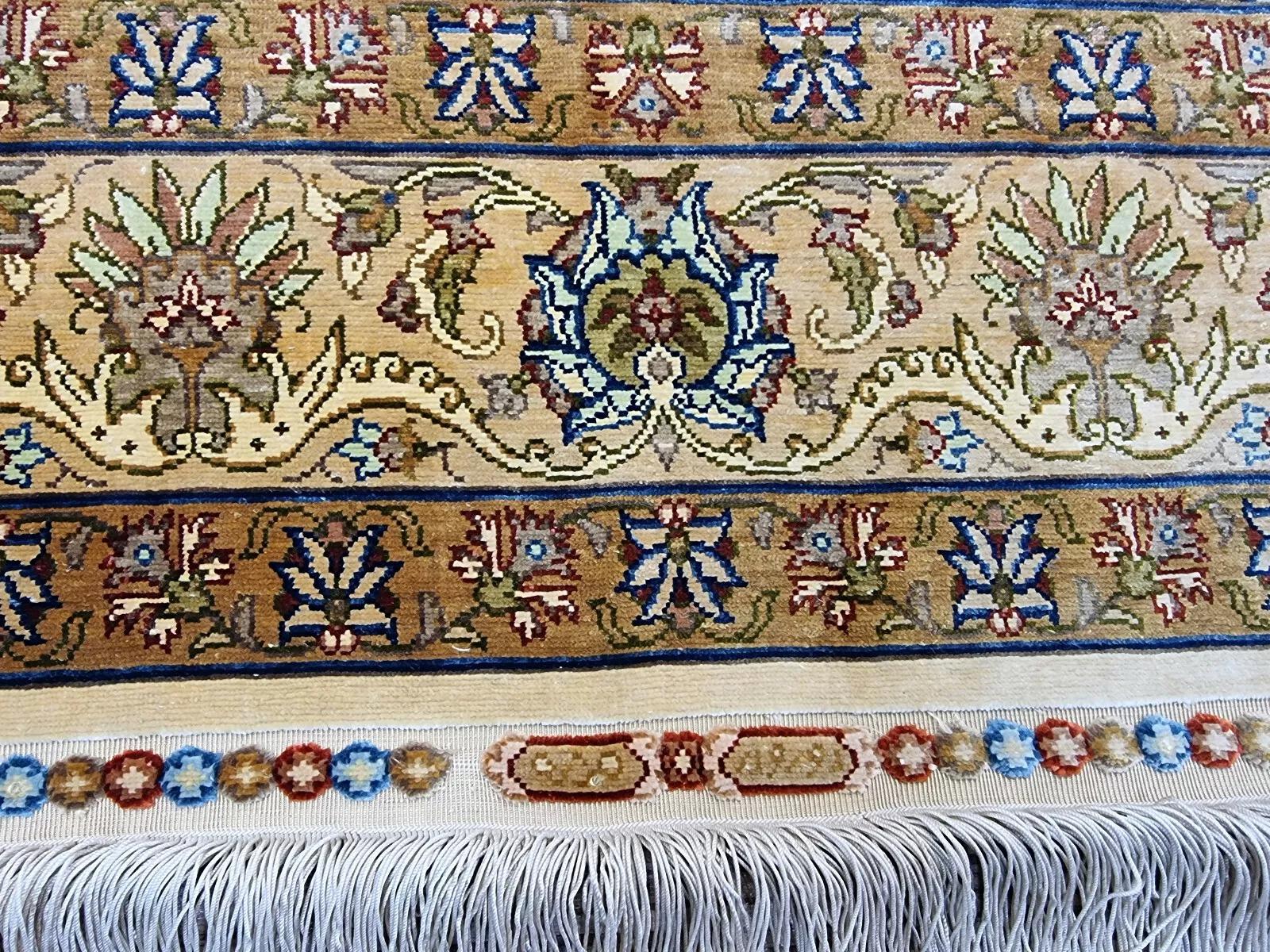 Handmade Vintage Turkish Hereke Silk Prayer Rug 3' x 4.3', 1970s - 1D126 1