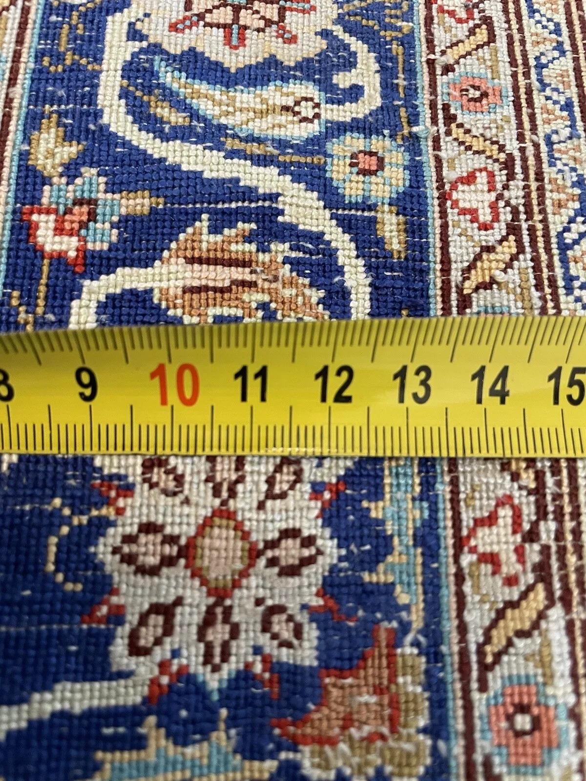 Tappeto di seta turco Hereke vintage fatto a mano 2,2' x 3,3', anni '70 - 1N53 in vendita 6