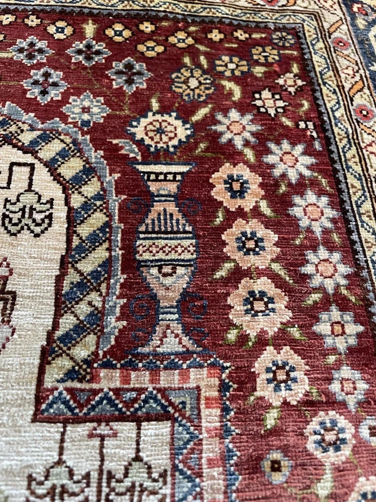 Tappeto di seta turco Hereke vintage fatto a mano 2,2' x 3,3', anni '70 - 1N53 in vendita 7