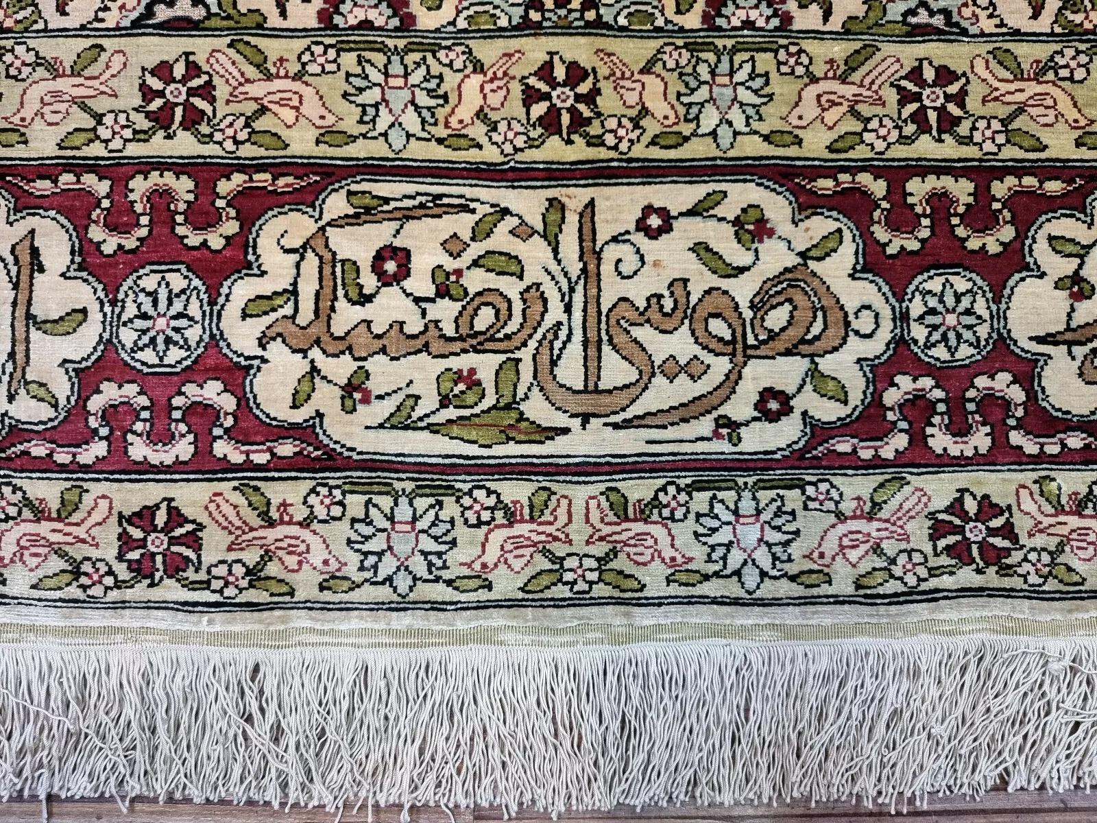 Annodato a mano Tappeto di seta turco Hereke vintage fatto a mano 3,3' x 4,7', anni '60 - 1D128 in vendita