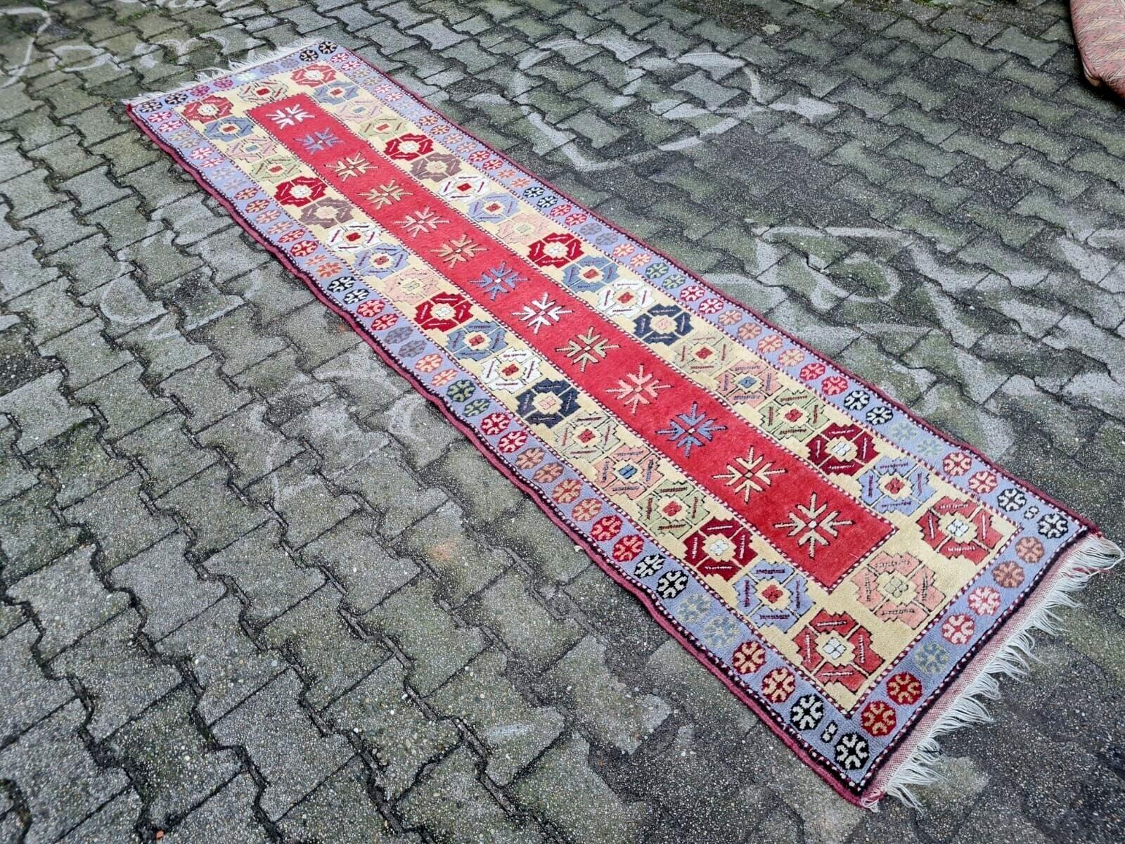 Tapis de course Vintage Kars Turc 2.5' x 8.9' 1960s - 2K41 Bon état - En vente à Bordeaux, FR