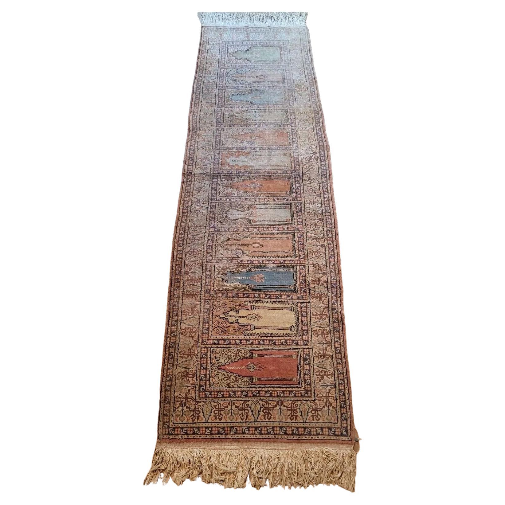 Alfombra turca keyseri vintage hecha a mano 2' x 6,7' (62cm x 206cm) Años 50 - 2K11 en venta
