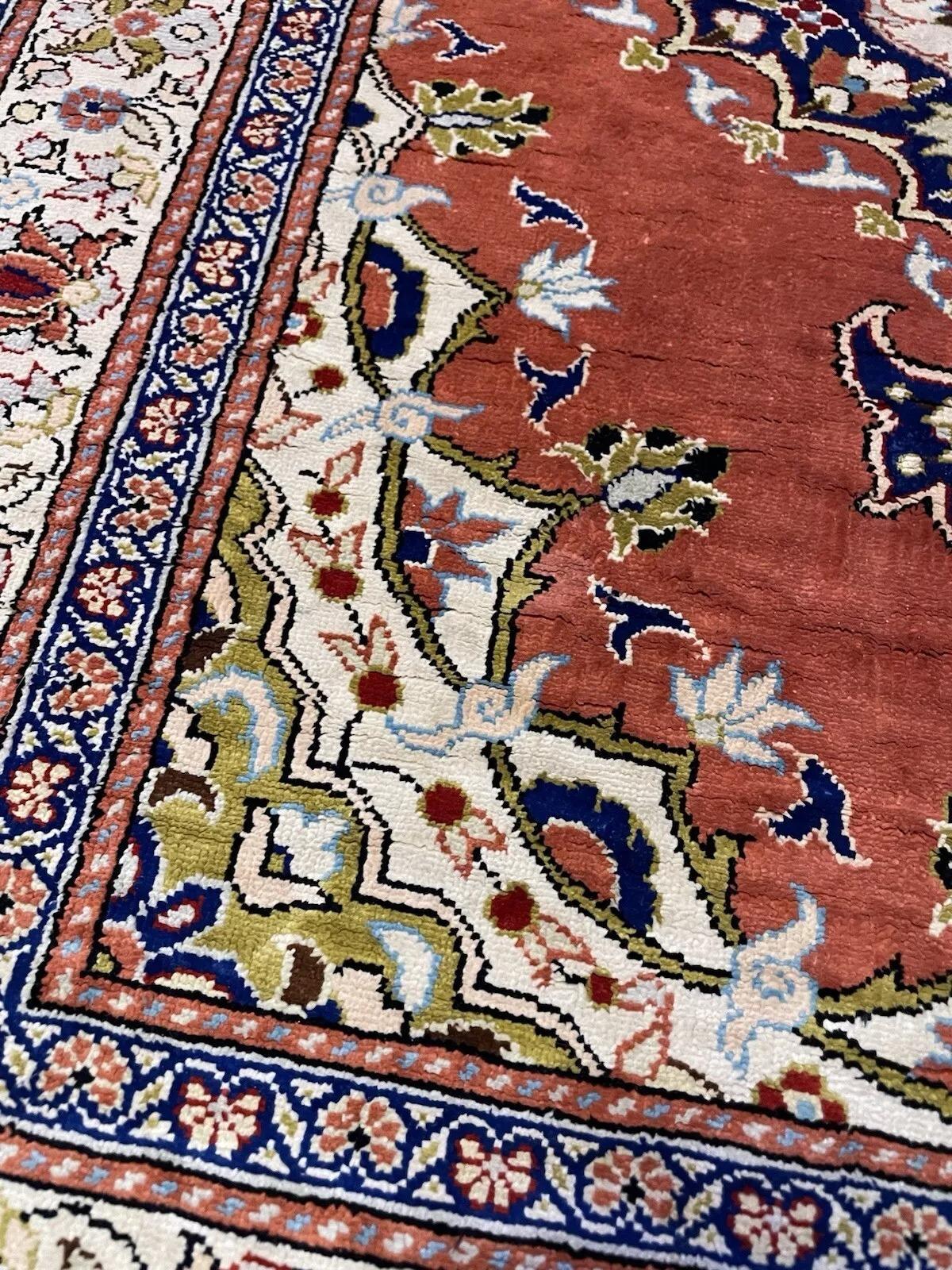 Handmade Vintage Turkish Keyseri Silk Rug 2' x 3.3' 1970s - 1N85 For Sale 4