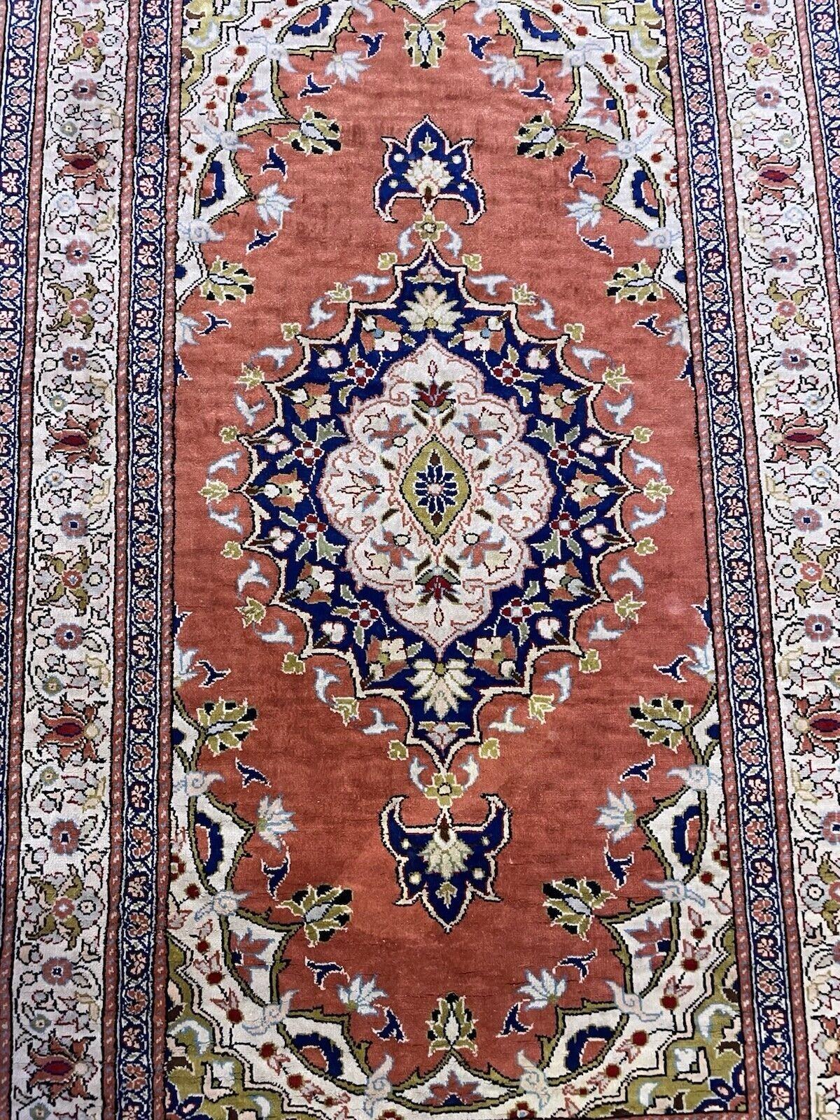 Handmade Vintage Turkish Keyseri Silk Rug 2' x 3.3' 1970s - 1N85 For Sale 7