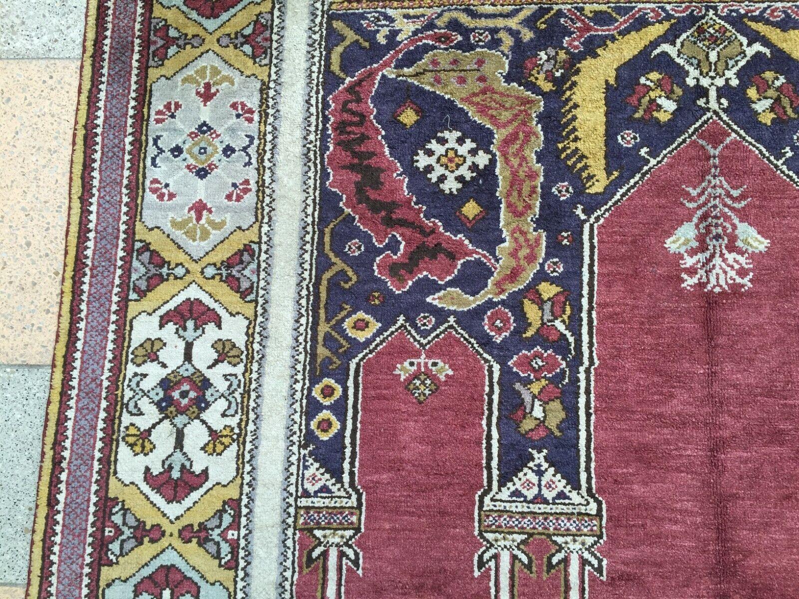 Handmade Vintage Turkish Konya Rug 3.9' x 5.9', 1950s - 1W06 In Good Condition For Sale In Bordeaux, FR
