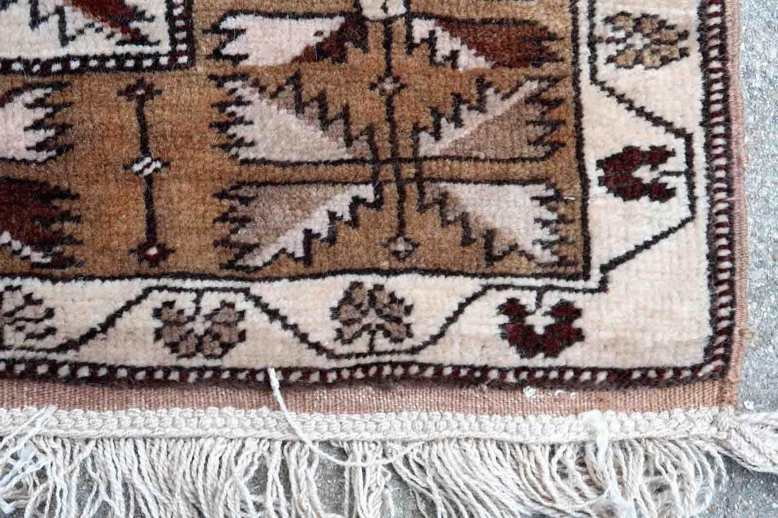 Handmade Vintage Turkish Melas Rug, 1940s, 1P94 In Good Condition For Sale In Bordeaux, FR
