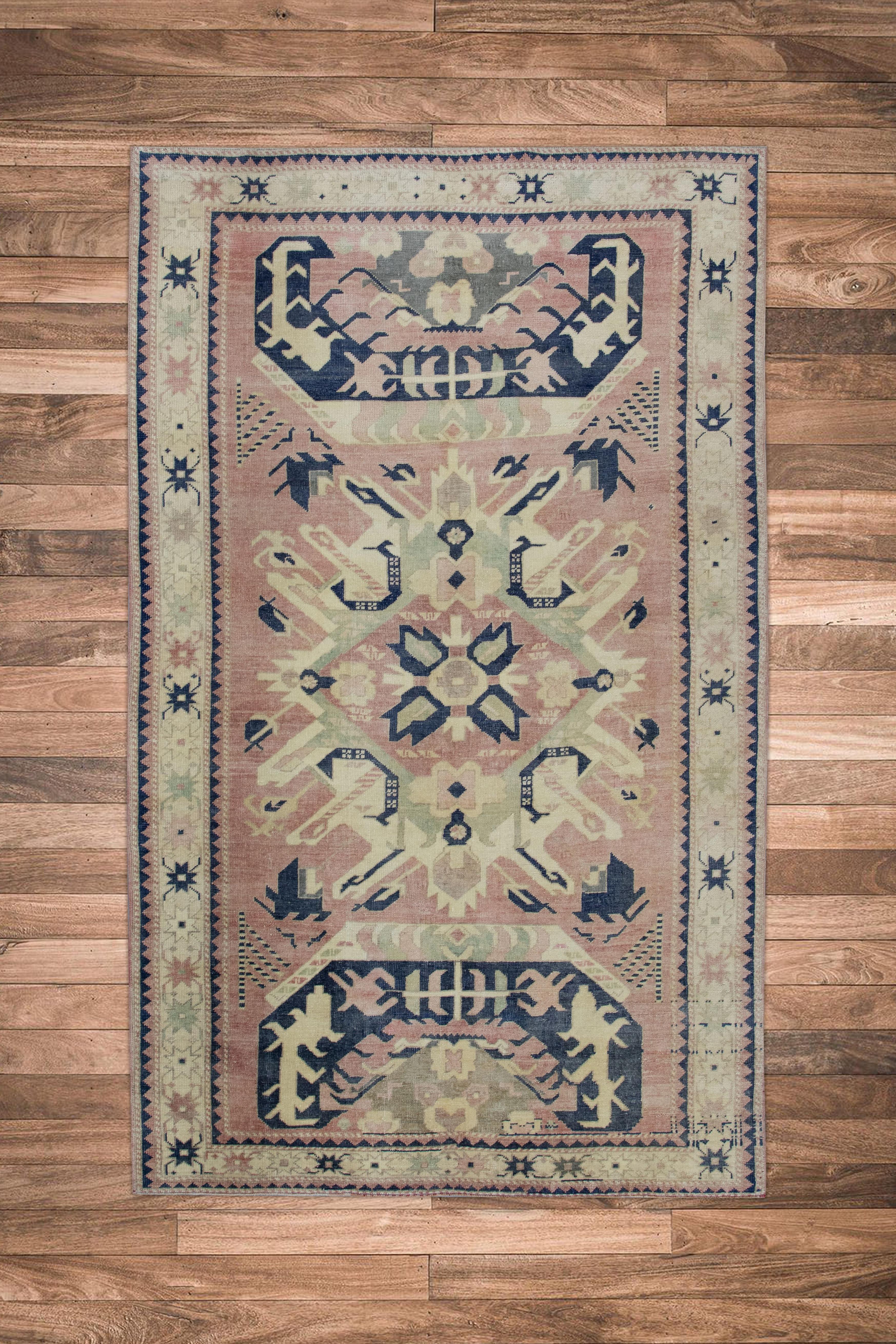 Mid-20th Century Handmade Vintage Turkish Rug 4'6