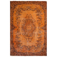 Tappeto turco vintage fatto a mano da 4x7 piedi con disegno di giardino sovra-tinto in arancione