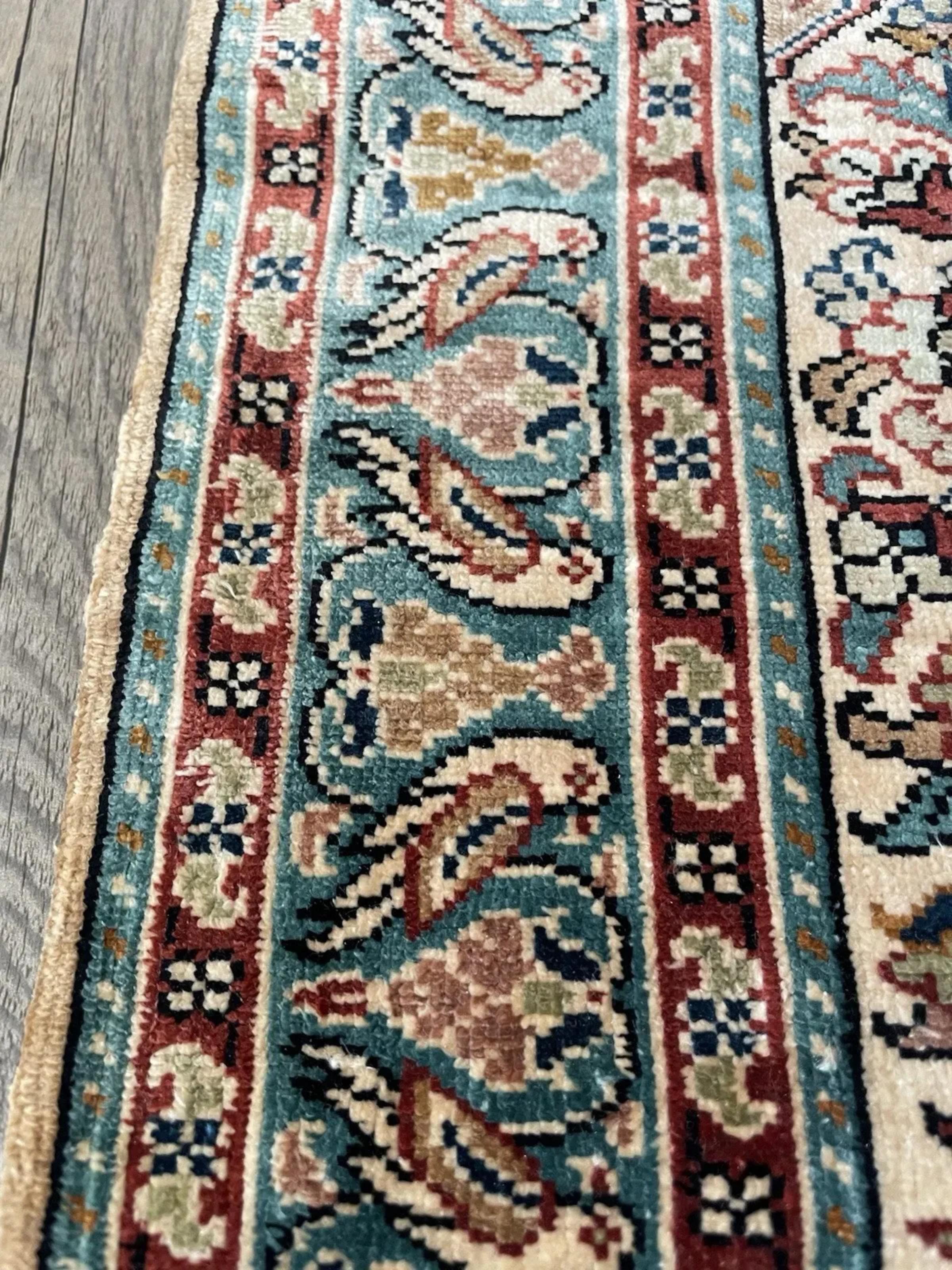 Hand-Knotted Handmade Vintage Turkish Silk Hereke Prayer Rug 1.2' x 1.6', 1980s - 1N102 For Sale