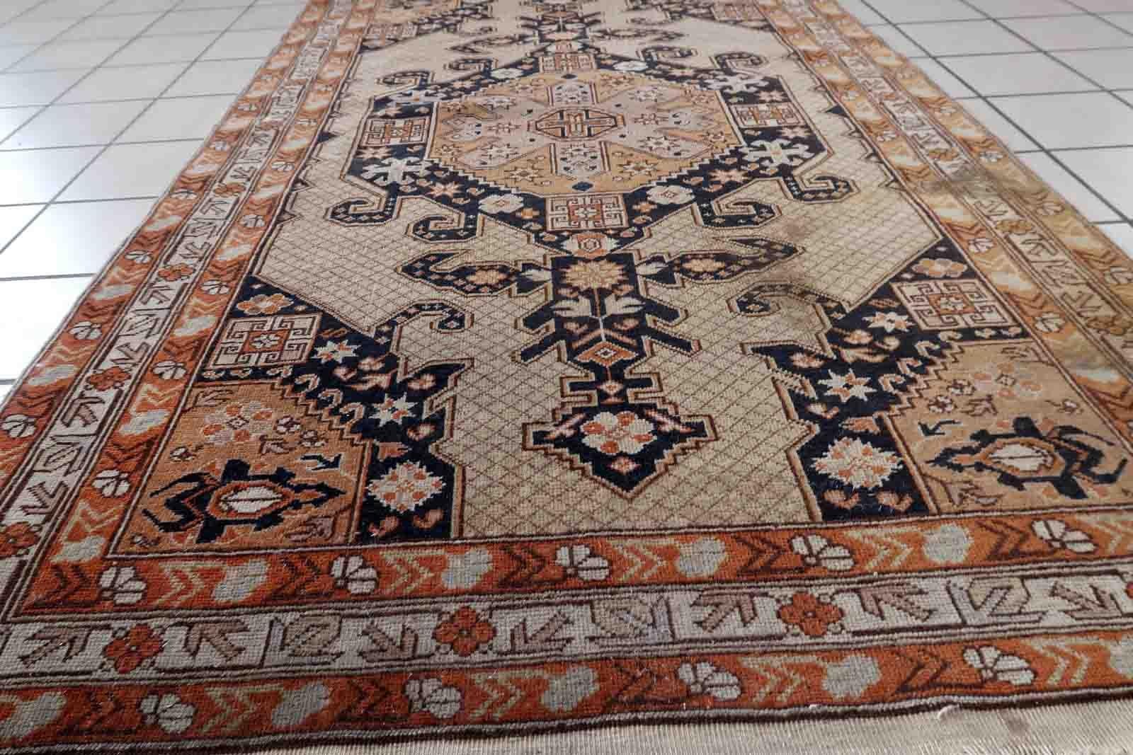 Hand-Knotted Handmade Vintage Turkish Sivas Rug, 1950s, 1C1061 For Sale