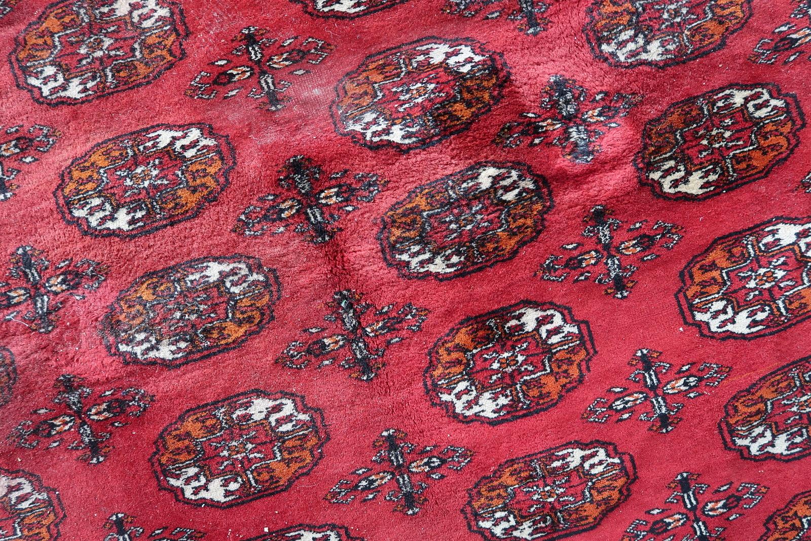 Handmade Vintage Turkmen Ersari Rug 4.2' x 6.4' 1960s - 1C1177 For Sale 4