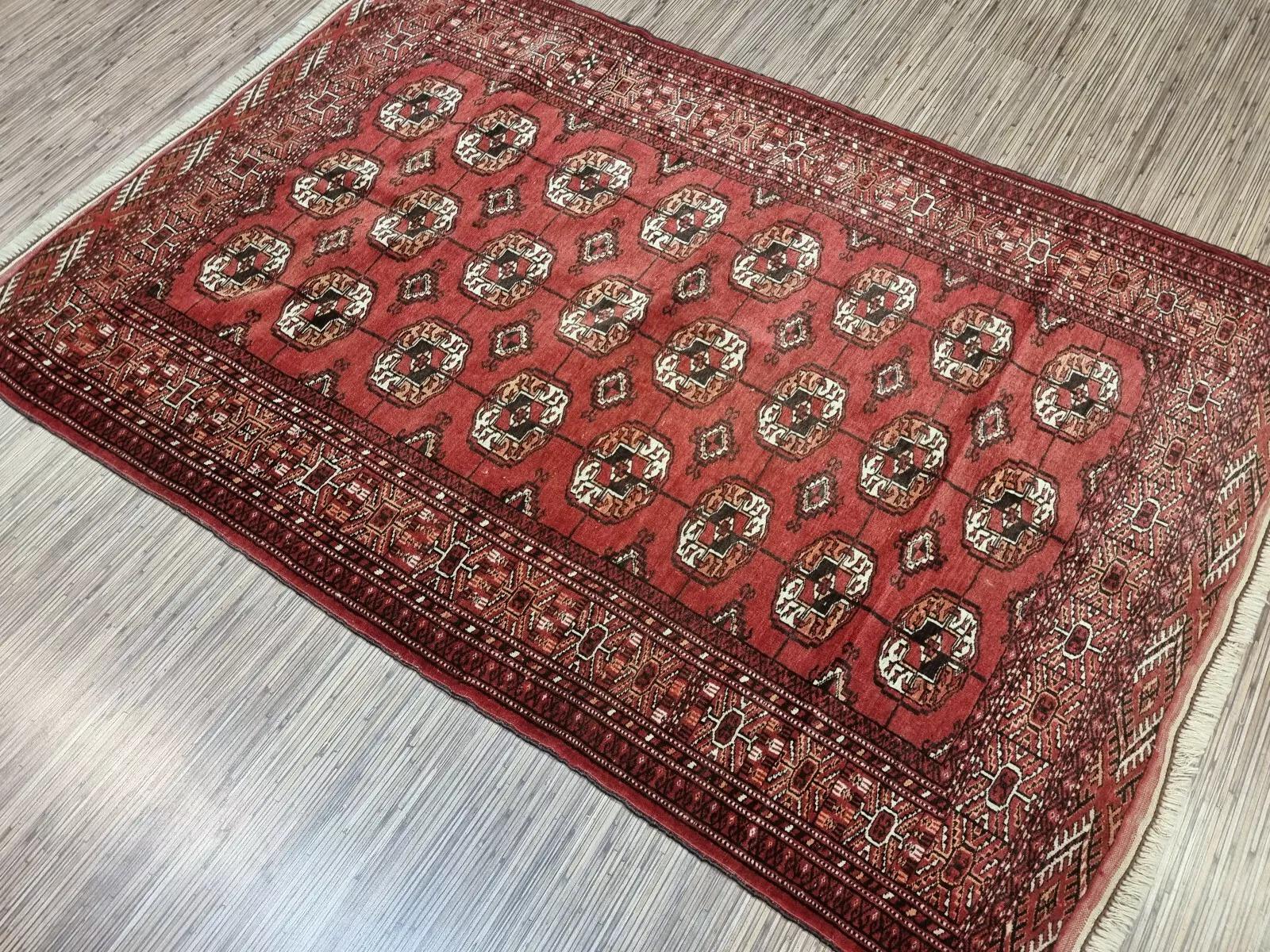 Annodato a mano Tappeto Tekke vintage fatto a mano 4' x 5,9' 1950 - 1D199 in vendita