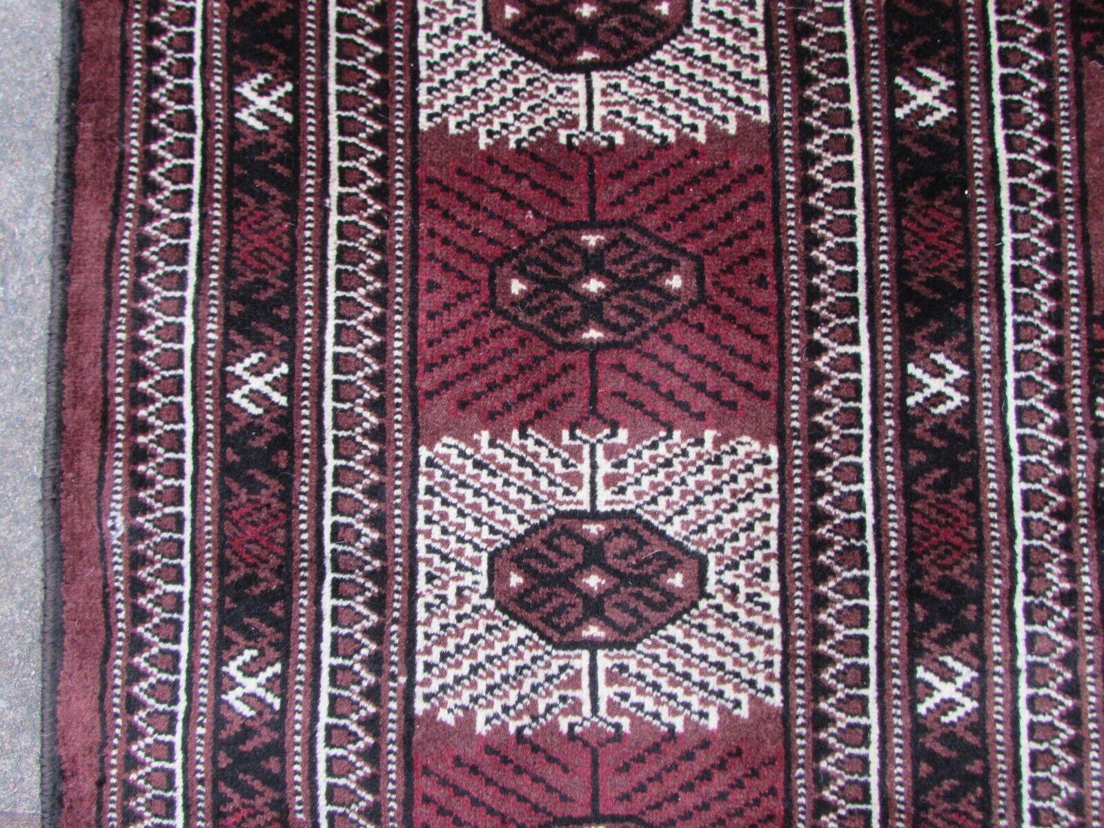 Handgefertigter türkischer Tekke-Teppich im Vintage-Stil 8,3' x 12,4', 1970er Jahre, 1Q54 im Angebot 2