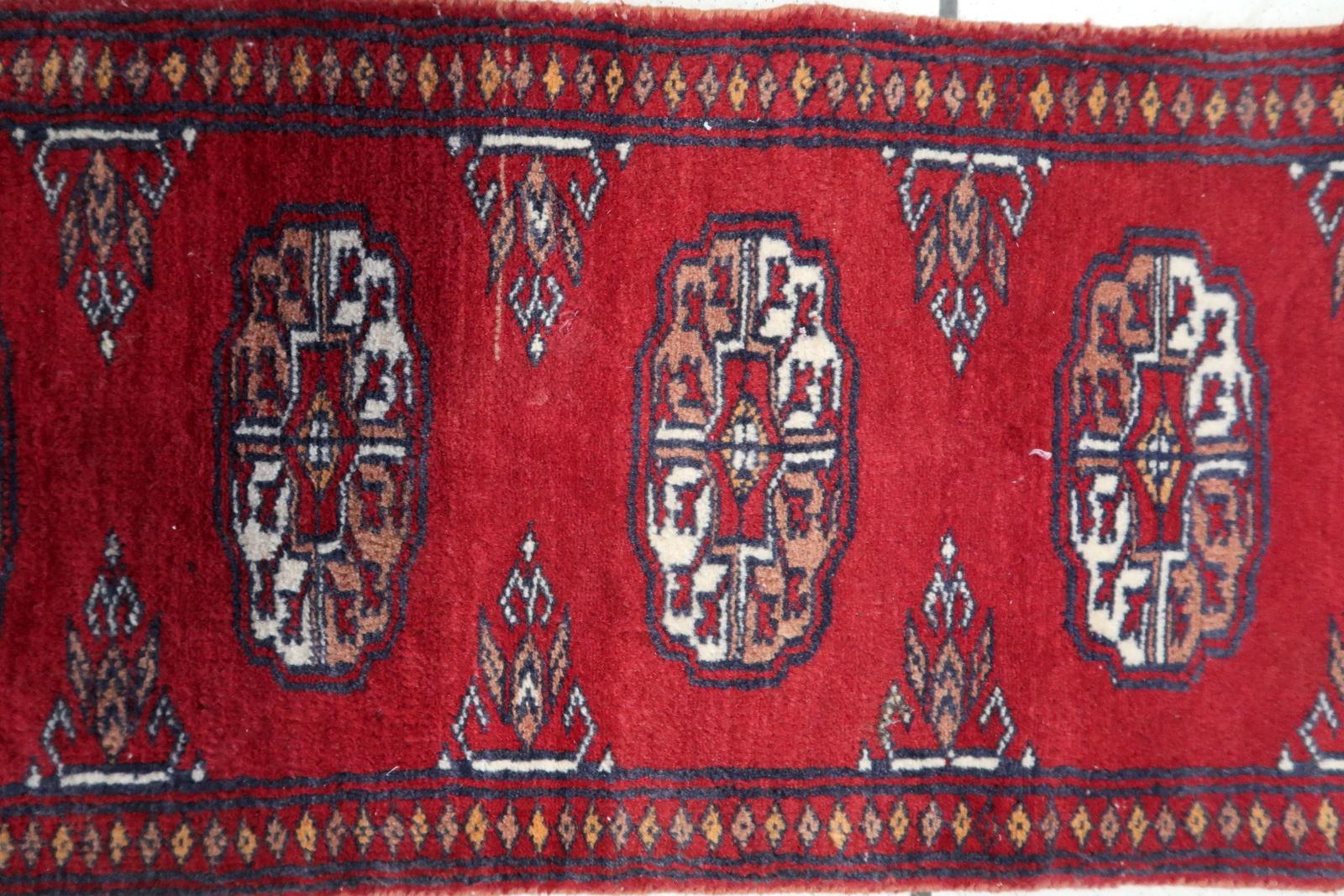 Handmade Vintage Uzbek Bukhara Rug 1' x 3.9', 1960s - 1C1128 In Good Condition For Sale In Bordeaux, FR