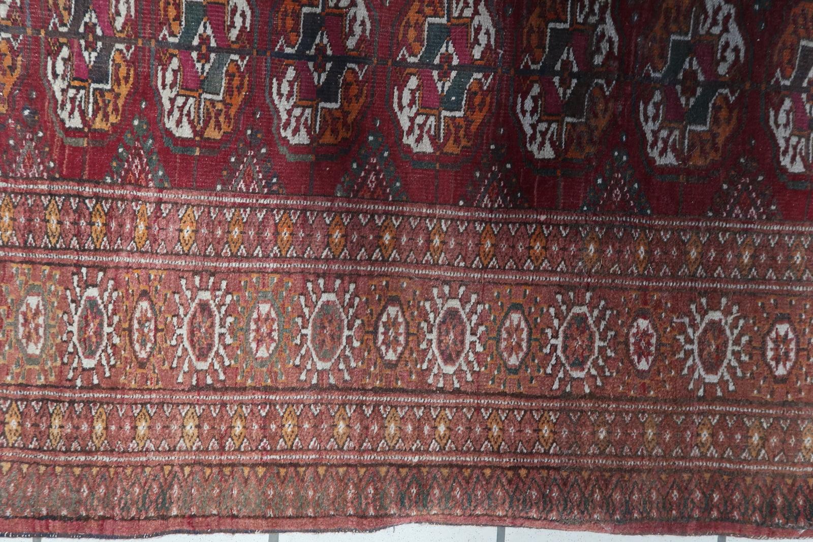 Wool Handmade Vintage Uzbek Bukhara Rug 1920s, 1C1072 For Sale