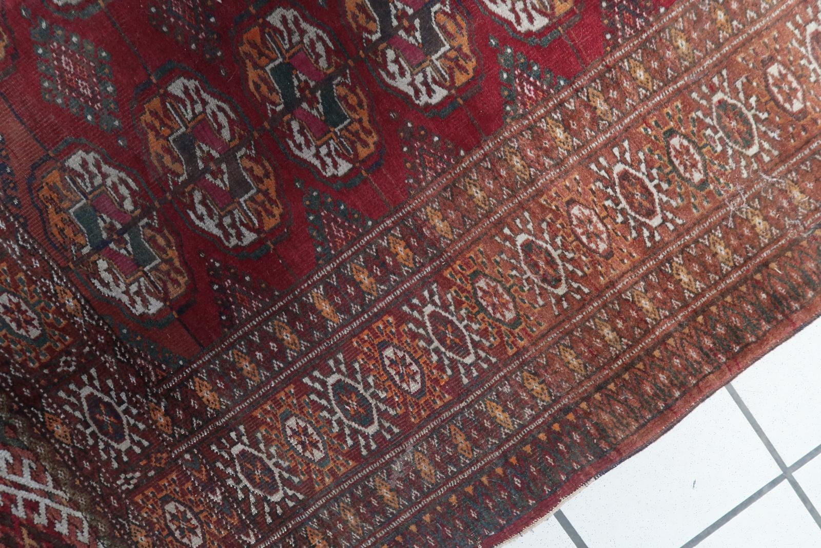 Handmade Vintage Uzbek Bukhara Rug 1920s, 1C1072 For Sale 3
