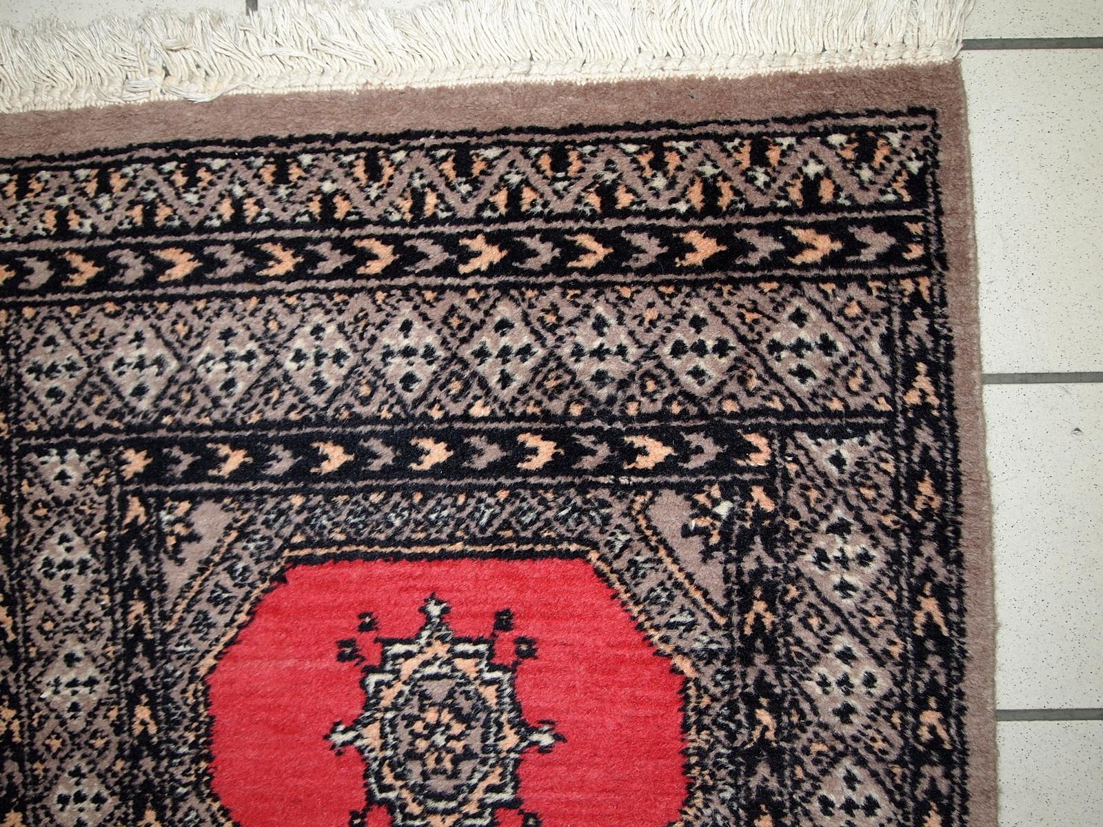 Mid-20th Century Handmade Vintage Uzbek Bukhara Rug, 1960s, 1C712 For Sale