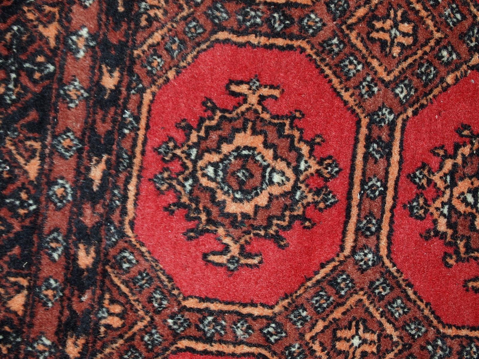 Handmade Vintage Uzbek Bukhara Rug, 1960s, 1С740 For Sale 1