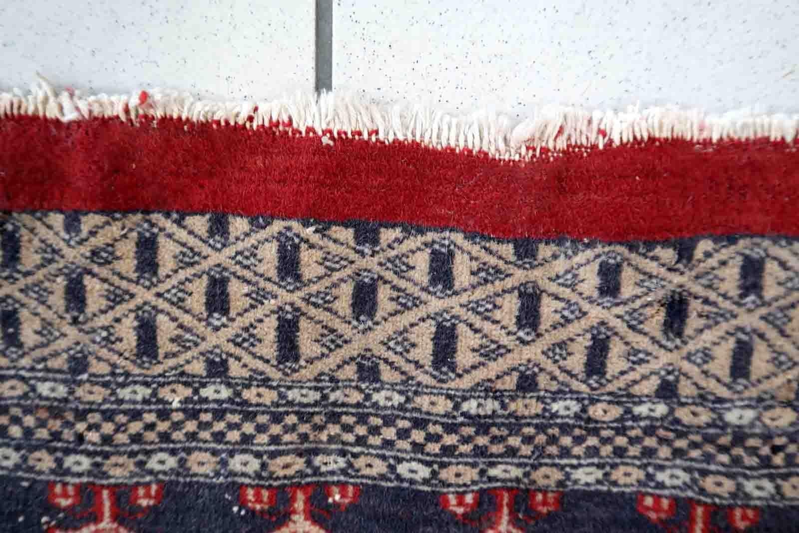 Handgefertigter uzbekischer Bukhara-Teppich, 1960er Jahre, 1C889 im Zustand „Relativ gut“ im Angebot in Bordeaux, FR