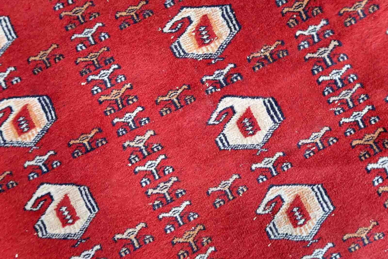 Handmade Vintage Uzbek Bukhara Rug, 1960s, 1C889 For Sale 1