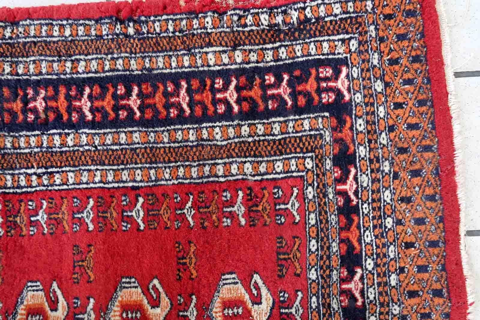Handmade Vintage Uzbek Bukhara Rug, 1960s, 1C889 For Sale 2