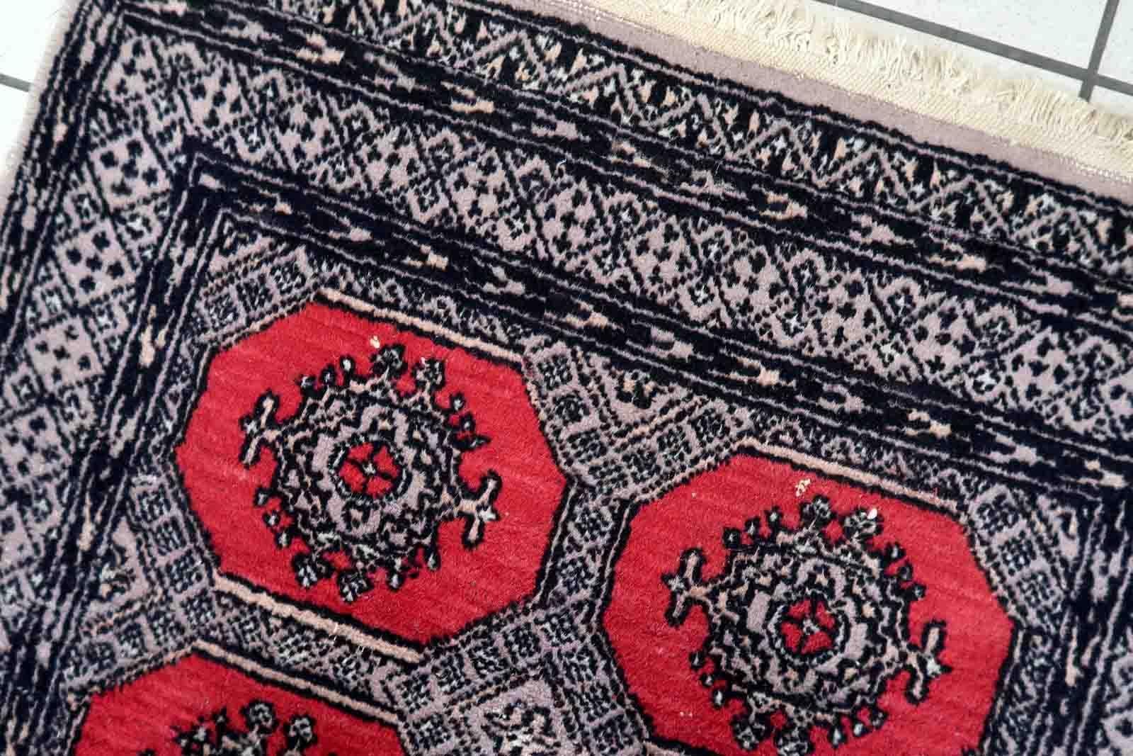 Handmade Vintage Uzbek Bukhara Rug, 1970s, 1Cc1009 For Sale 4