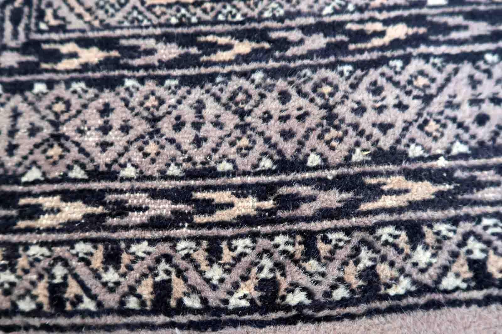 Hand-Knotted Handmade Vintage Uzbek Bukhara Rug, 1970s, 1Cc1009 For Sale