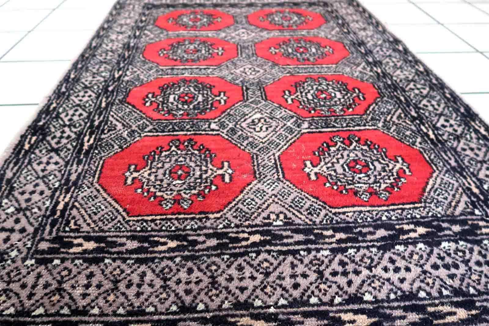 Handmade Vintage Uzbek Bukhara Rug, 1970s, 1Cc1009 In Fair Condition For Sale In Bordeaux, FR