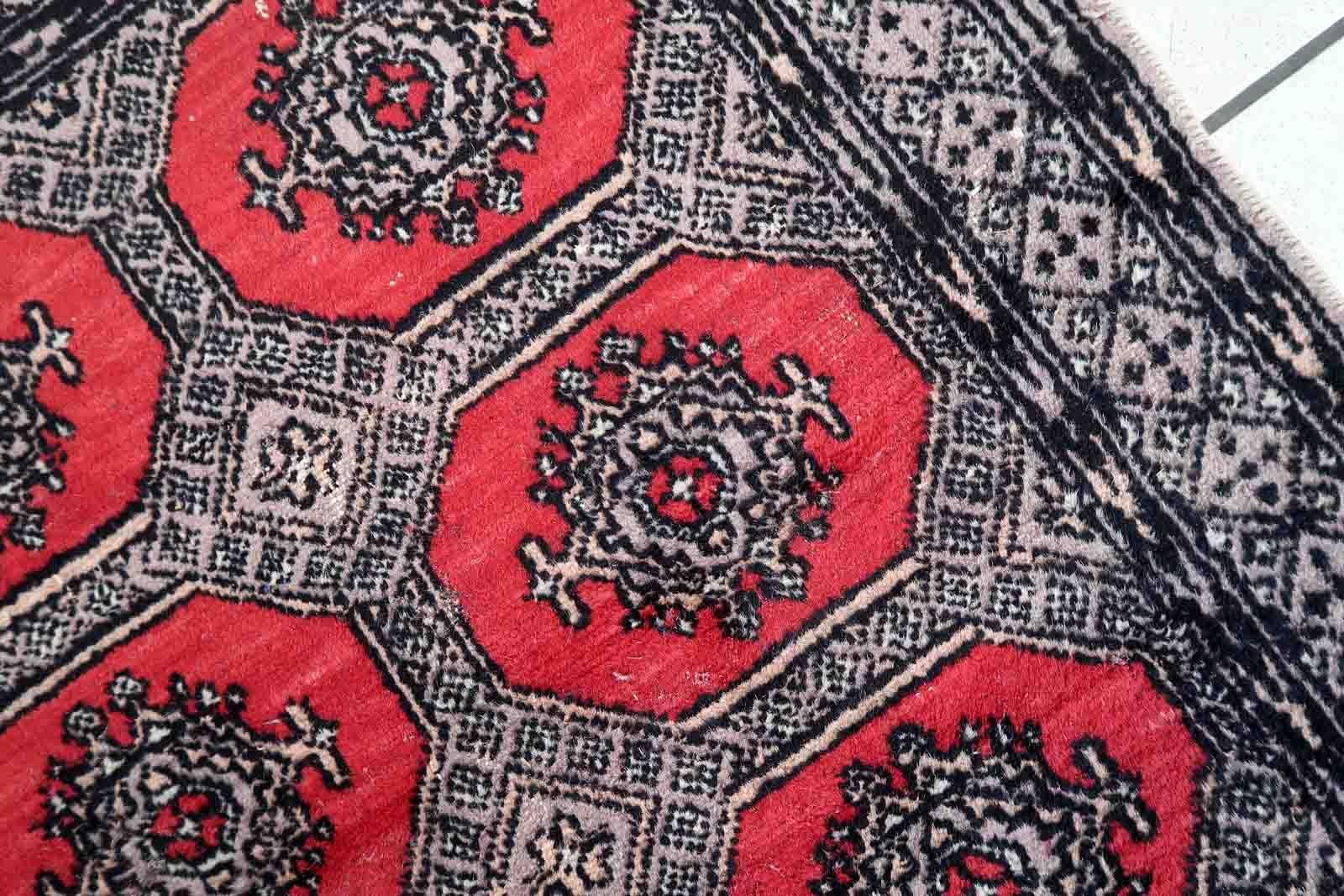Handmade Vintage Uzbek Bukhara Rug, 1970s, 1Cc1009 For Sale 2