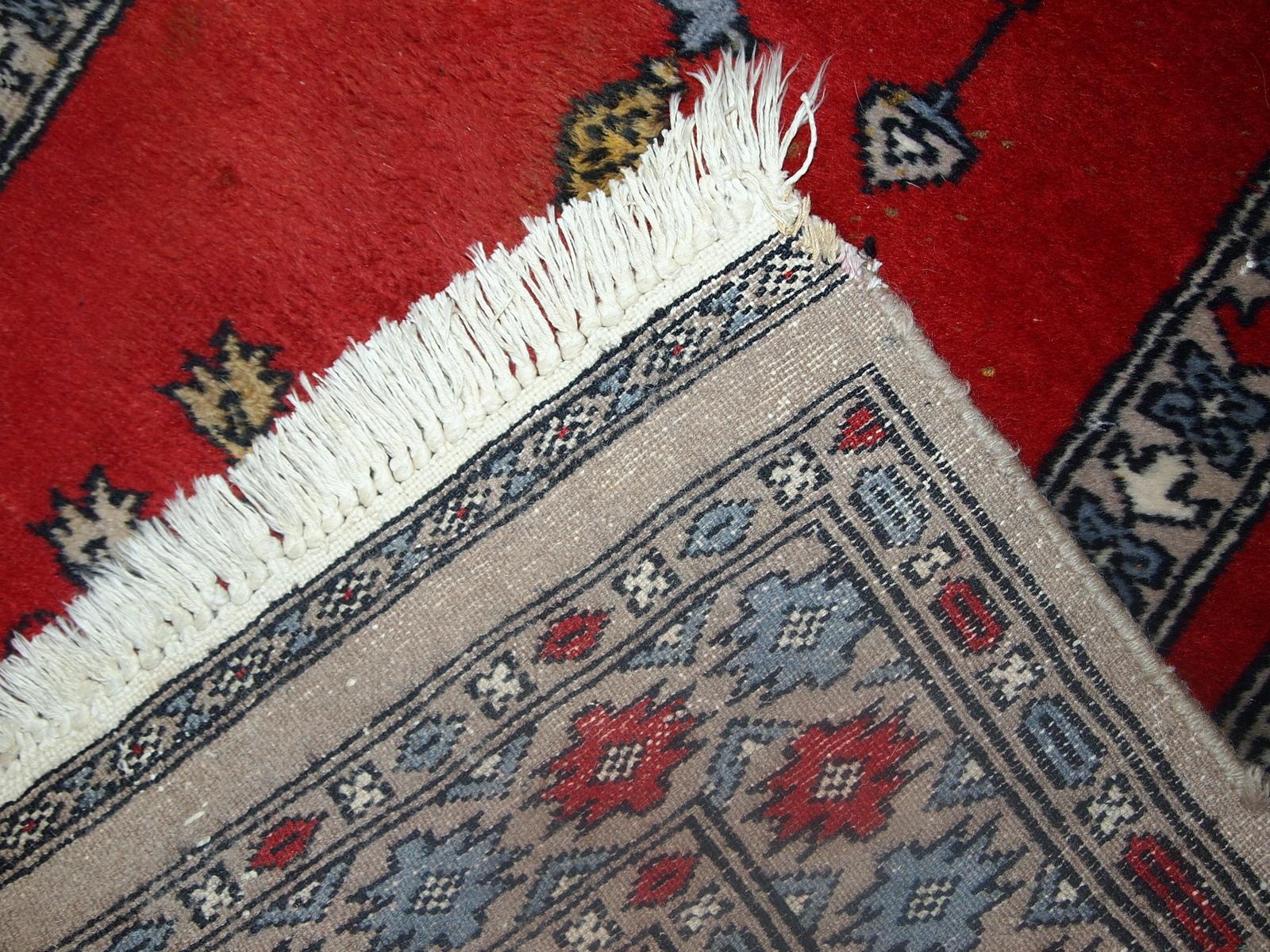Handmade Vintage Uzbek Bukhara Rug, 1970s, 1C626 3