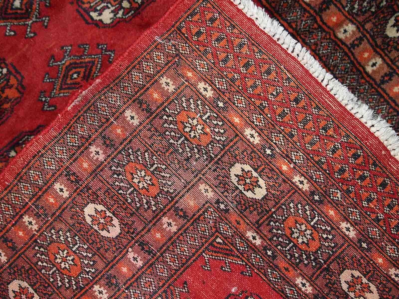 Handgefertigter uzbekischer Bukhara-Teppich, 1970er Jahre, 1C756 (Ende des 20. Jahrhunderts) im Angebot