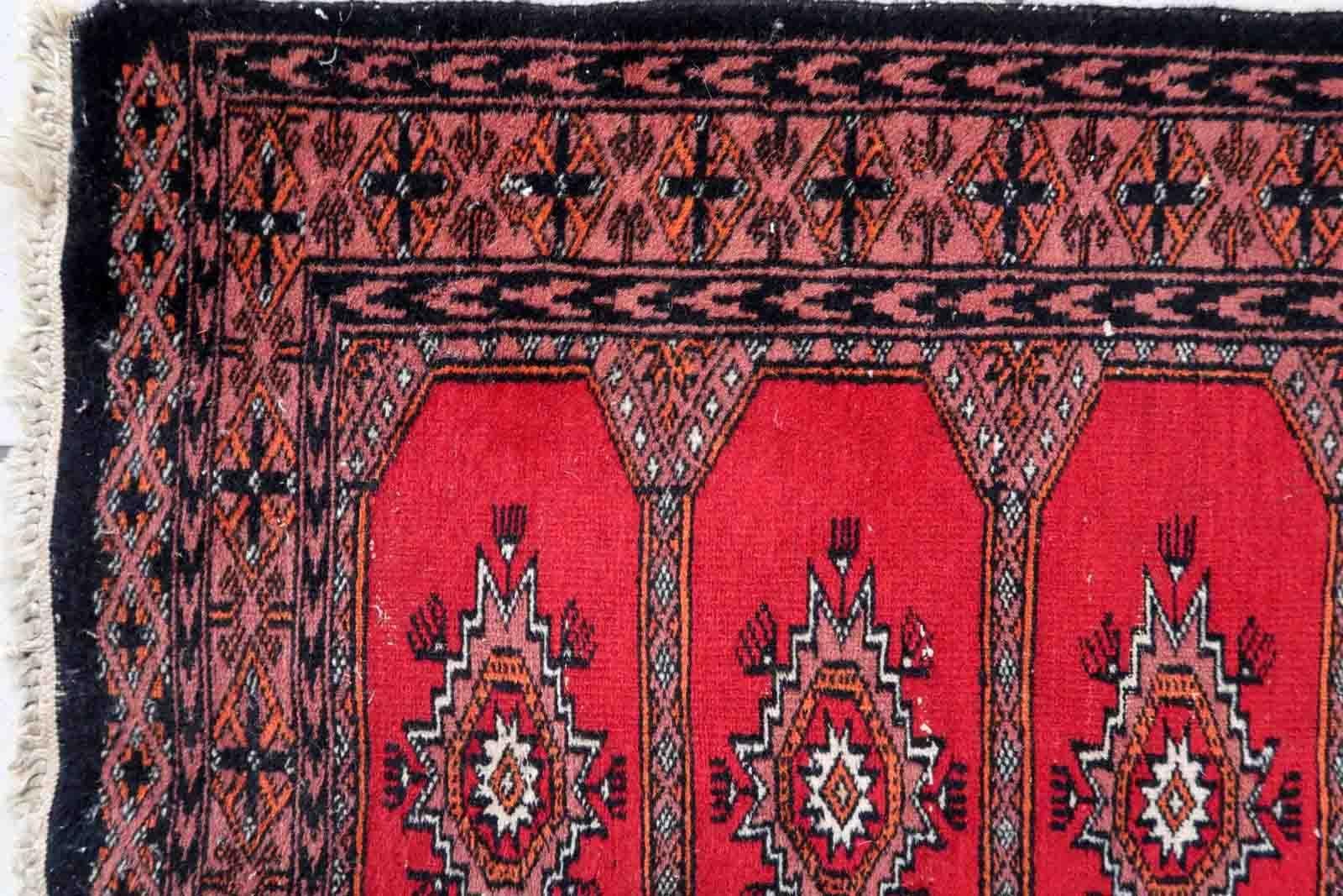 Handmade Vintage Uzbek Bukhara Rug, 1970s, 1C864 For Sale 2