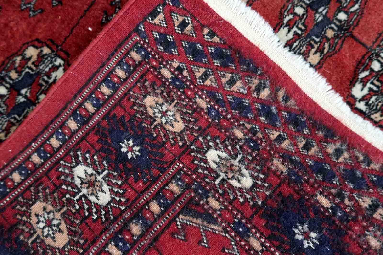 Handmade Vintage Uzbek Bukhara Rug, 1970s, 1C995 For Sale 3