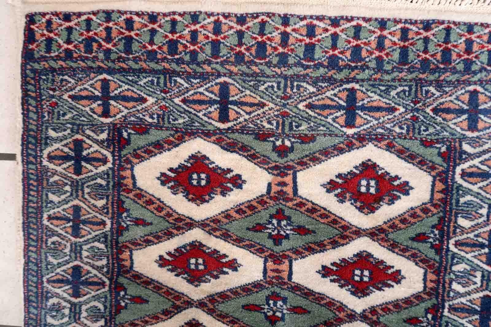 Handmade Vintage Uzbek Bukhara Rug, 1970s, 1C997 For Sale 3