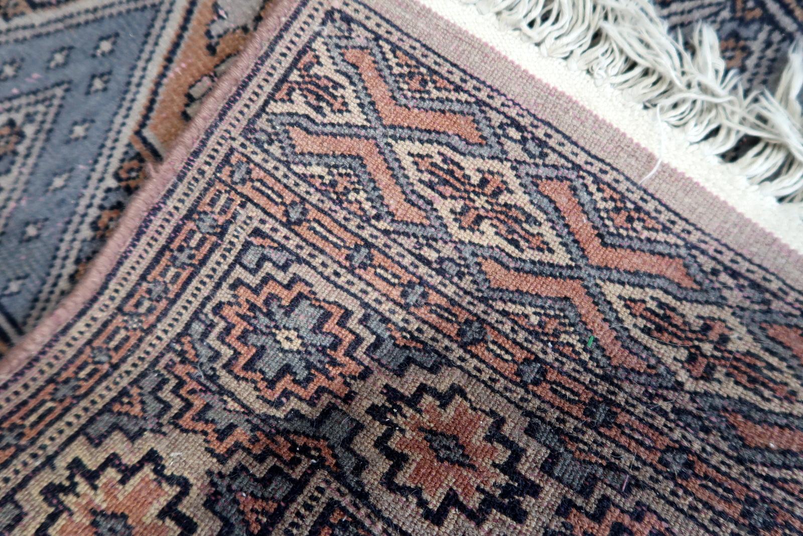 Handgefertigter usbekischer Buchara-Teppich 2' x 3,1', 1950er Jahre - 1C1144 im Angebot 5
